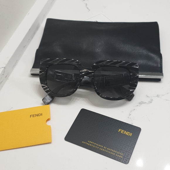Authentic Fendi sunglasses Limited Edition - Picture 2 of 9